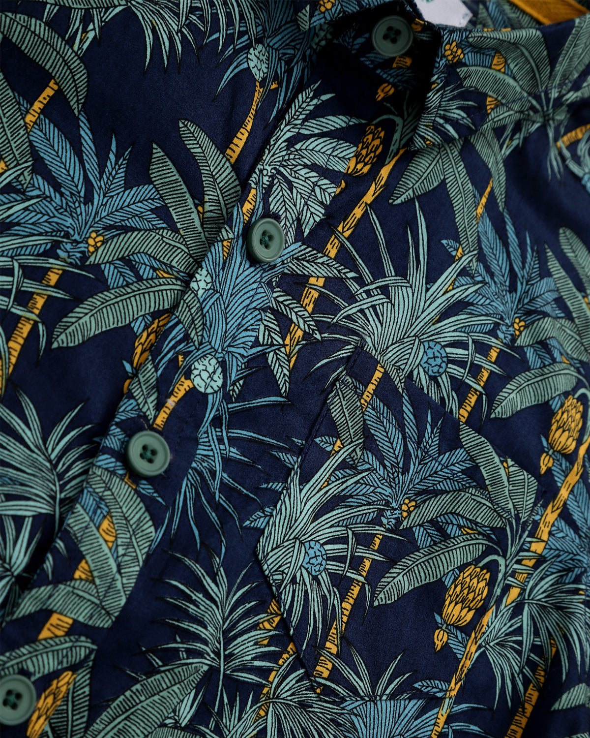 Into The Jungle Shirt In Navy Detail